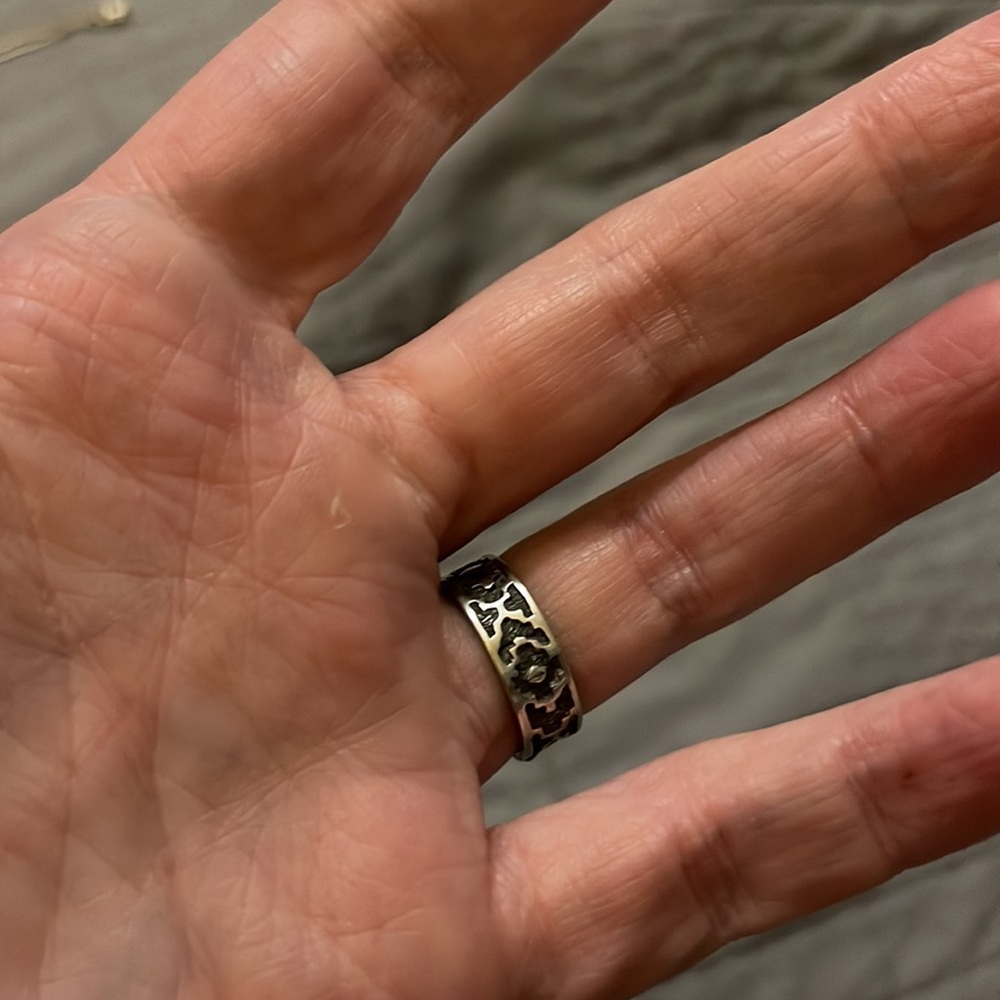 Aztec Ring - Picture 2 of 3